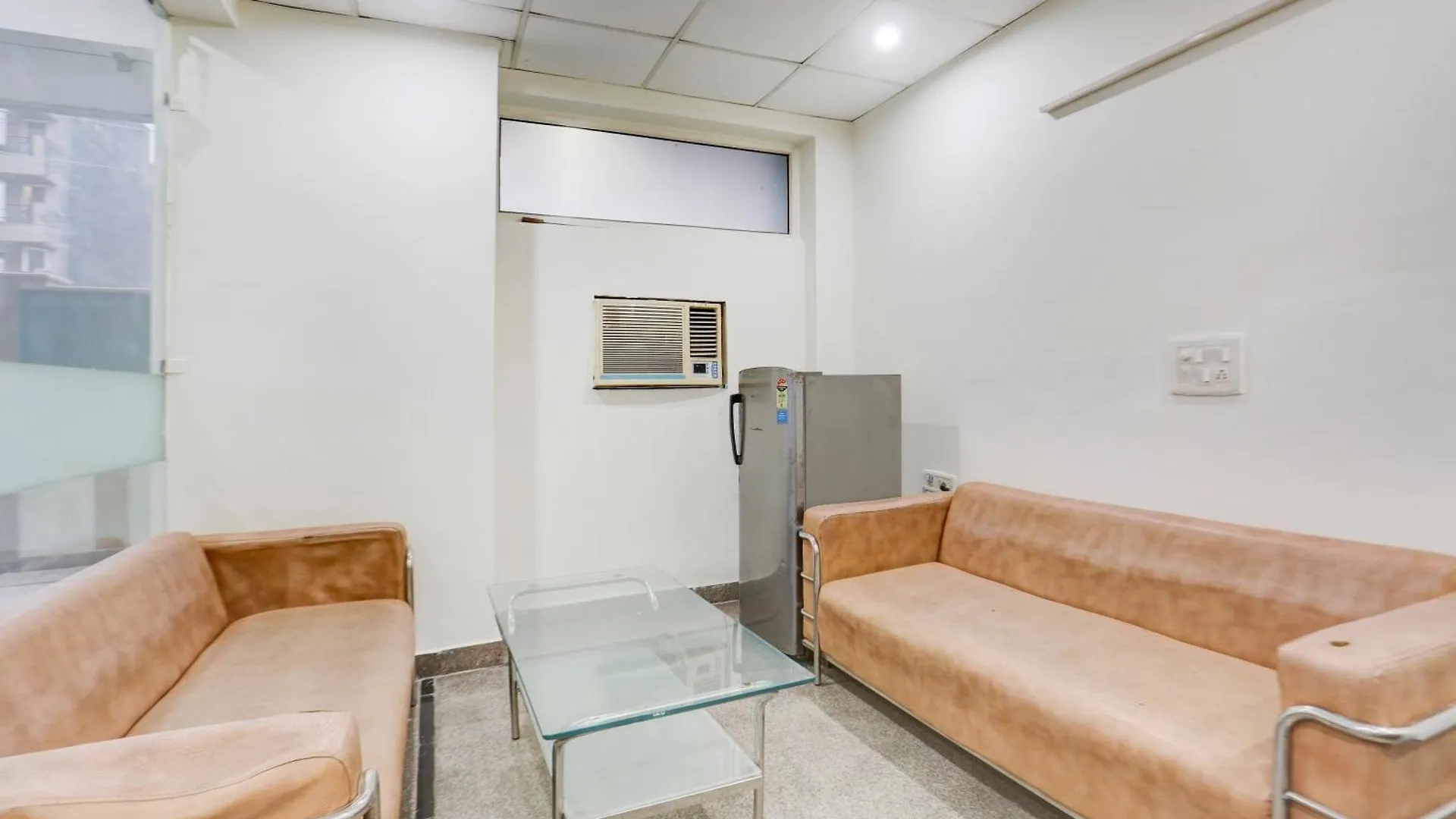 Super Hotel O Subhash Chowk Near Medanta Hospital Formerly L B Residency Gurgaon