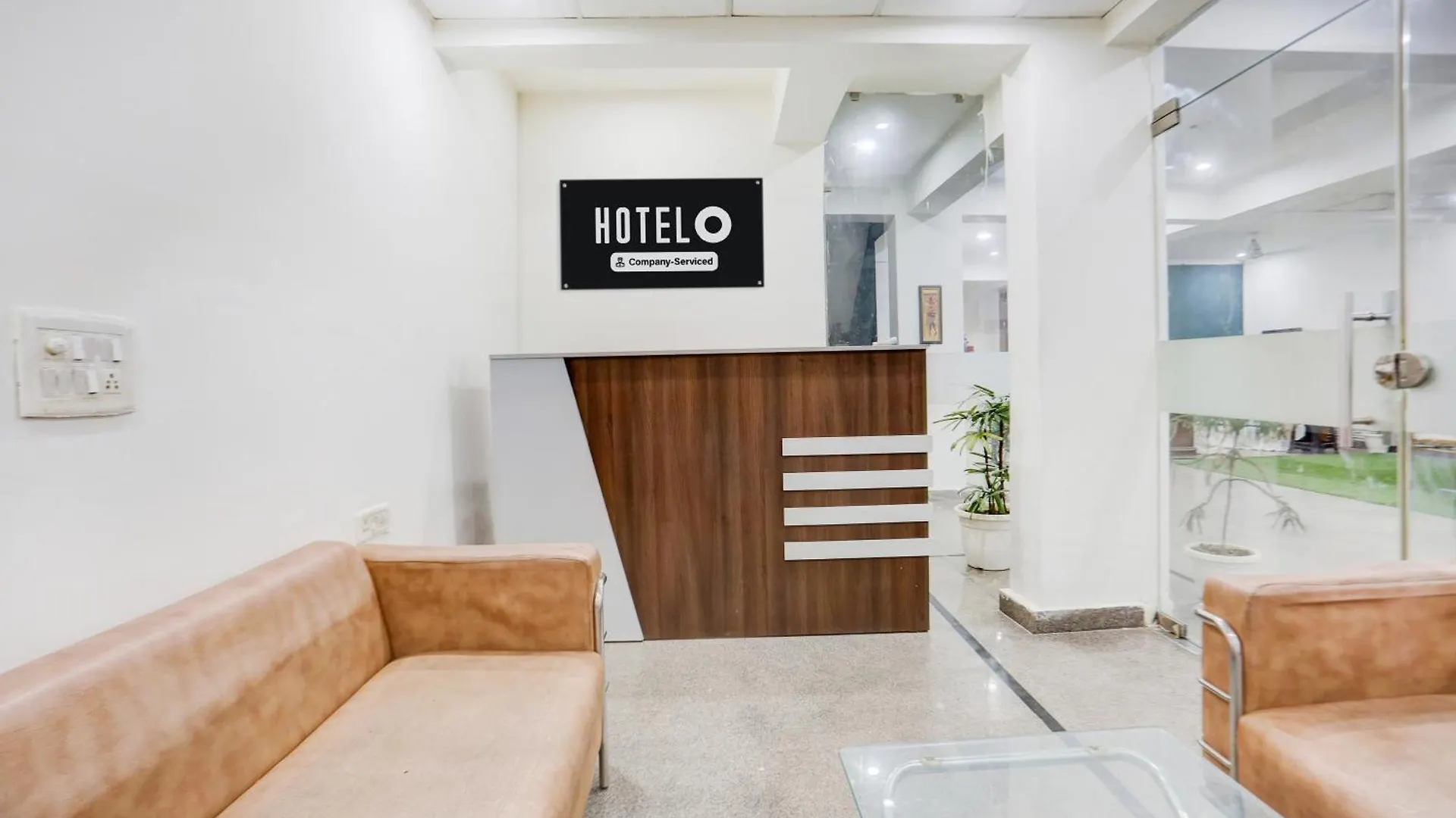 Super Hotel O Subhash Chowk Near Medanta Hospital Formerly L B Residency グルガウン 0*,  インド