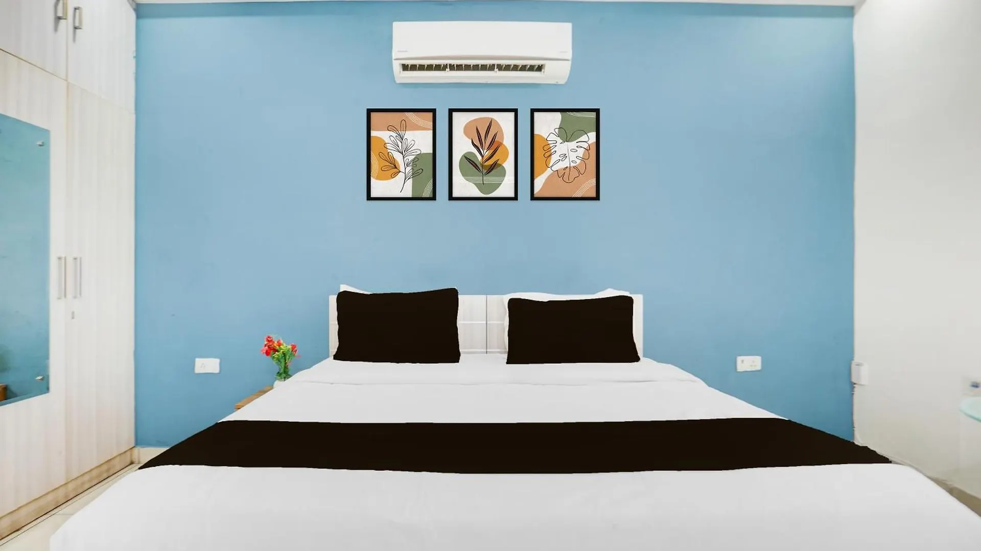 Super Hotel O Subhash Chowk Near Medanta Hospital Formerly L B Residency Gurgaon