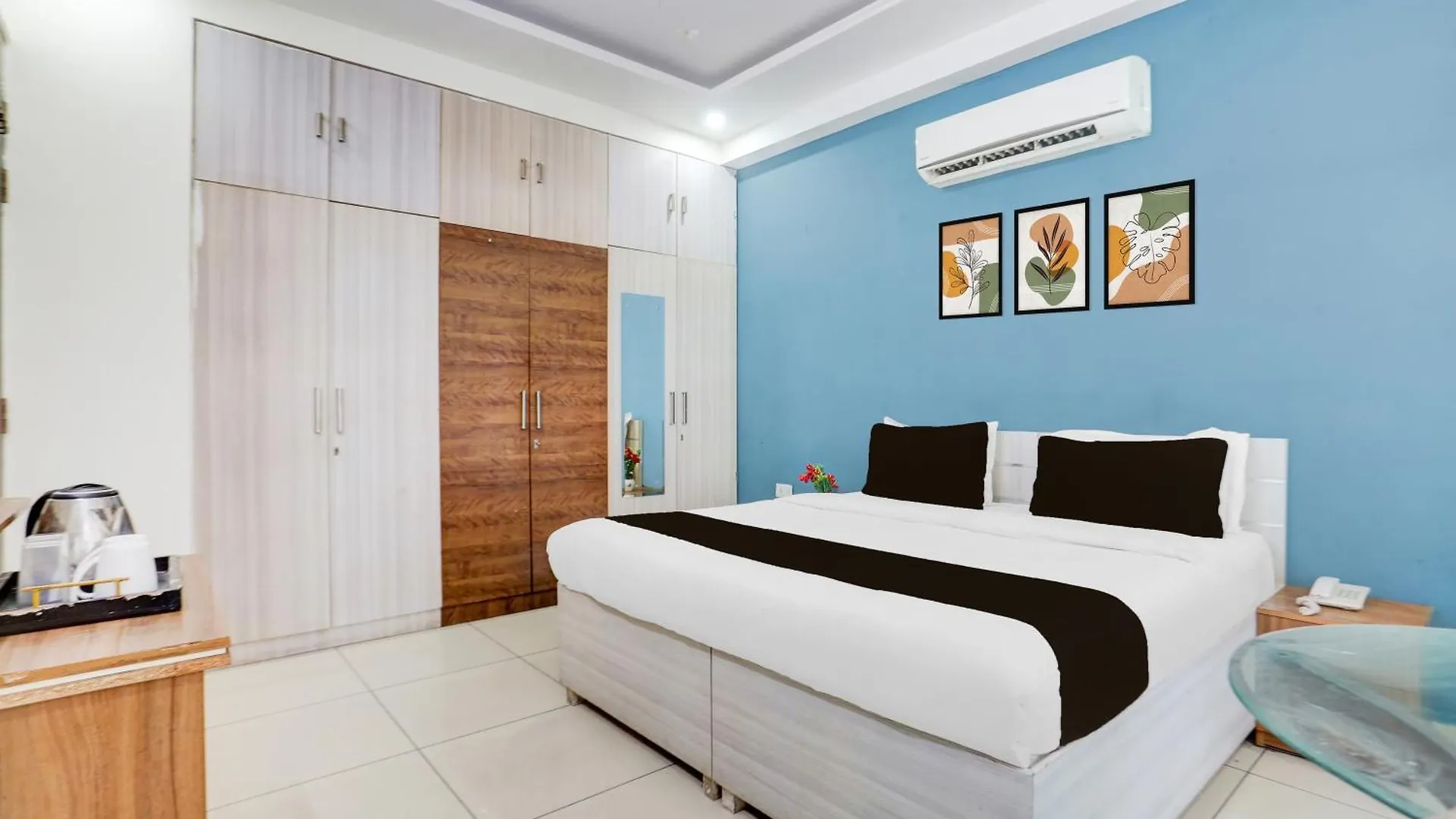 Super Hotel O Subhash Chowk Near Medanta Hospital Formerly L B Residency Gurgaon
